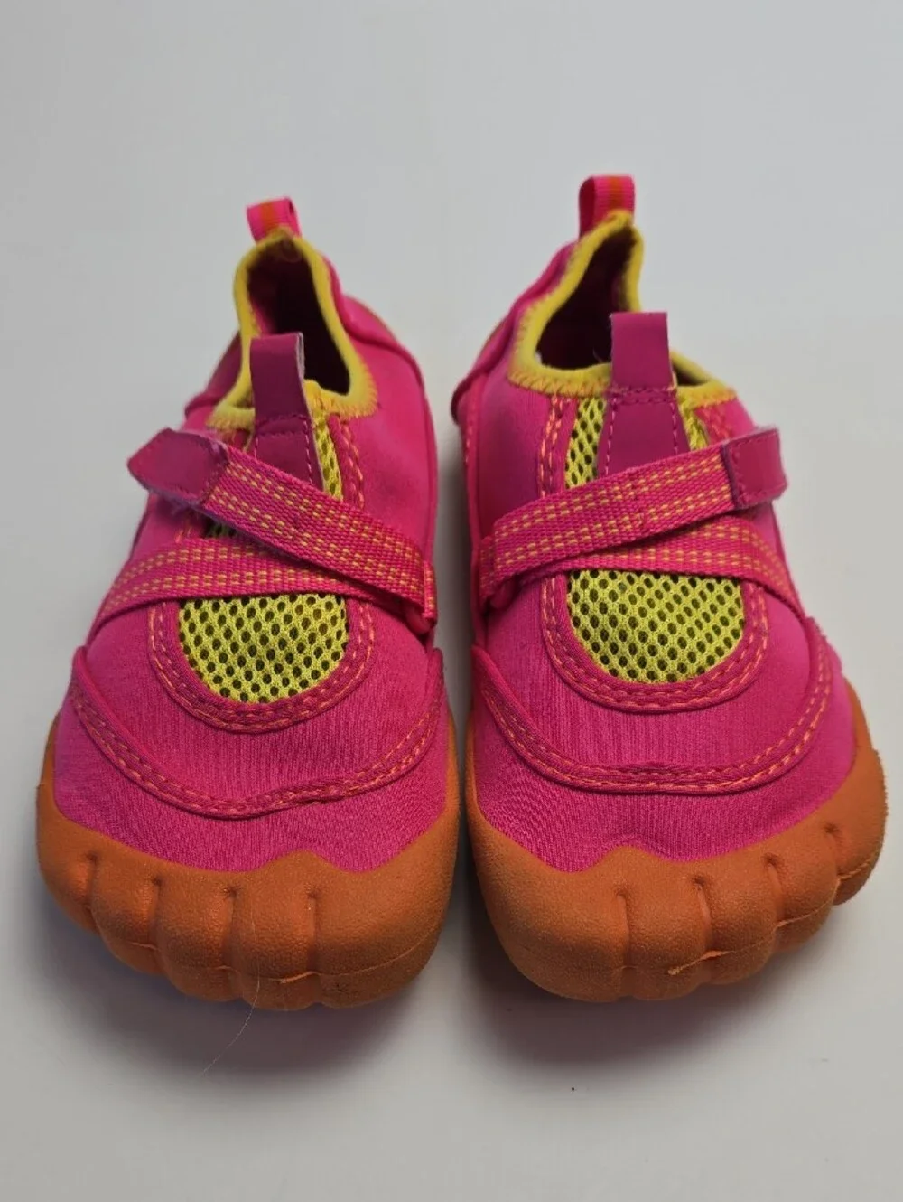OP Water Shoes Youth Size Large 2-3